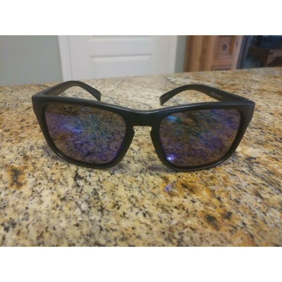 ONE by Optic Nerve Polarized Lifestyle Ziggy Sunglasses Reflective NICE!! - Picture 2 of 10